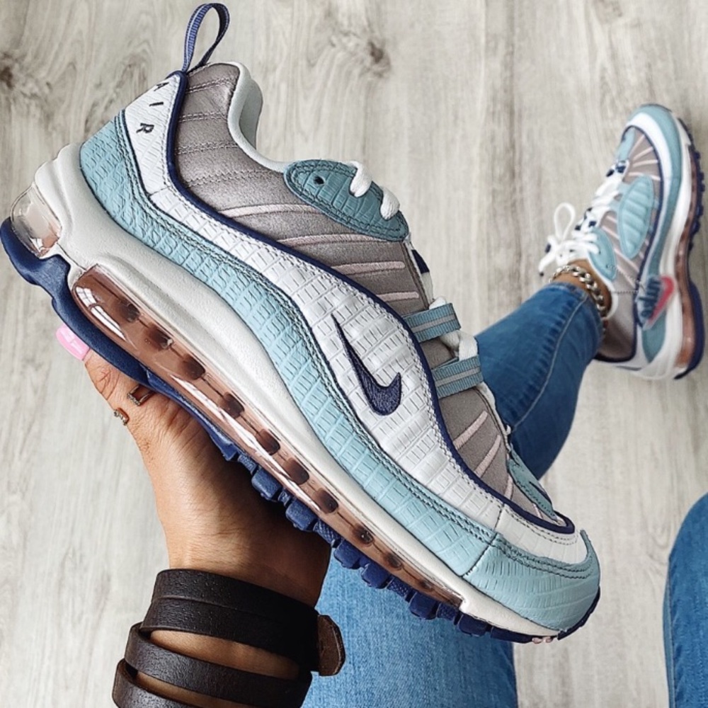 Nike Air max 98 premium women’s size 8 shoes sneakers